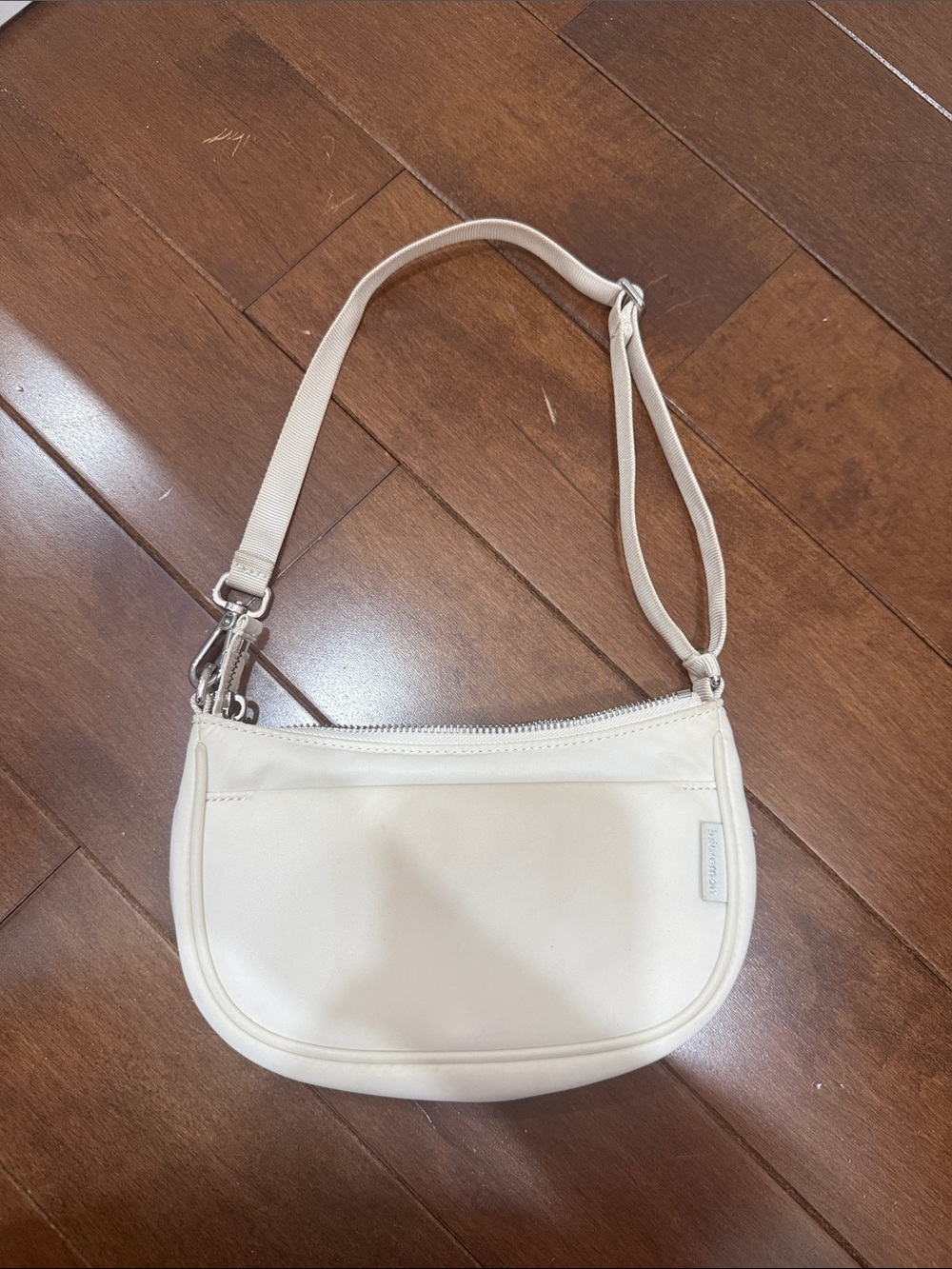 lululemon athletica Cream Shoulder Crossbody Bag - Picture 2 of 5